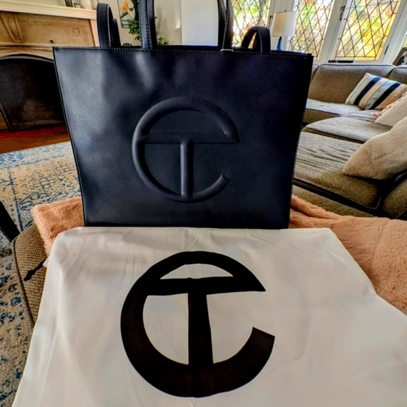 🔥RARE🔥  Telfar Shopping Tote Large in Navy - Picture 4 of 10